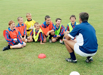 Детский футбольный тренер